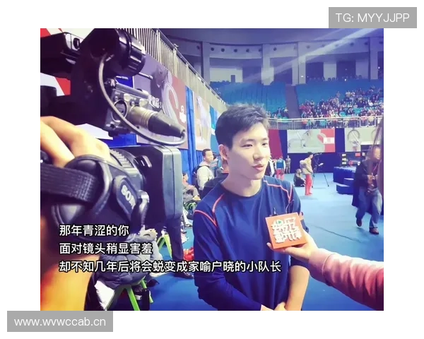 张博恒家的冰箱里只有蛋白粉和冰块